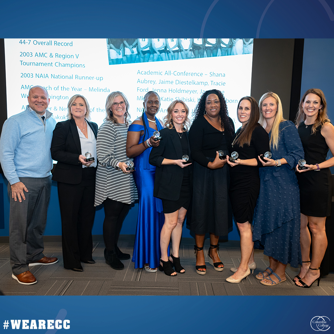 #ICYMI ⬇️

On Friday, Oct. 13,  Laurie Frew '18 (Women's Soccer), Carly Spalding '17 (Softball), the 2003 Women's Volleyball Team &amp; Tex Little (Play-by-Play Voice) were inducted into the Columbia College Athletics Hall of Fame!

📰: ow.ly/sYQ750PWMHH

#WeAreCC