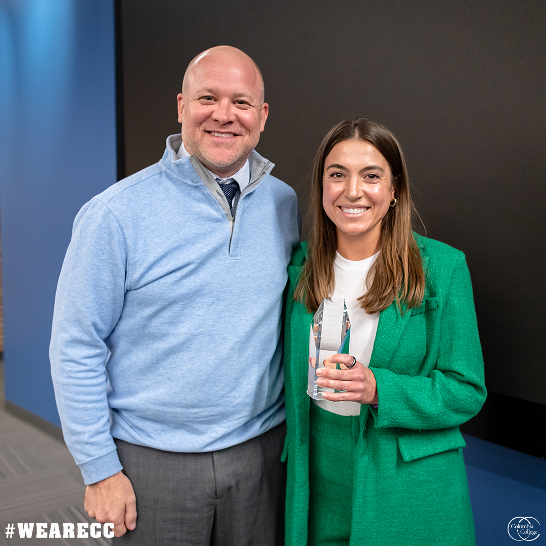 cc_alumni's tweet photo. #ICYMI ⬇️

On Friday, Oct. 13,  Laurie Frew '18 (Women's Soccer), Carly Spalding '17 (Softball), the 2003 Women's Volleyball Team &amp; Tex Little (Play-by-Play Voice) were inducted into the Columbia College Athletics Hall of Fame!

📰: https://t.co/AIlIgmkMkR

#WeAreCC https://t.co/SfyZtgq8Zn
