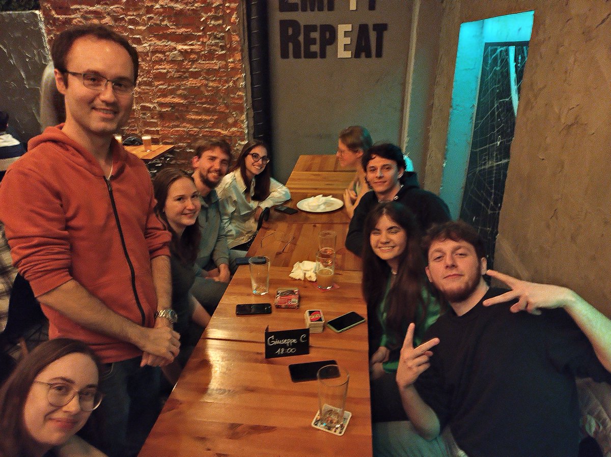 ania_karnkowska's tweet photo. Saying goodbye to our fantastic Erasmus students from Italy 🇮🇹! We hope you've had an incredible time in @IBE_Warszawa @BiolUW, learned a lot, and made lasting memories. You'll be missed! 😢💙
#ErasmusLife #Farewell https://t.co/PPnFT8dooZ