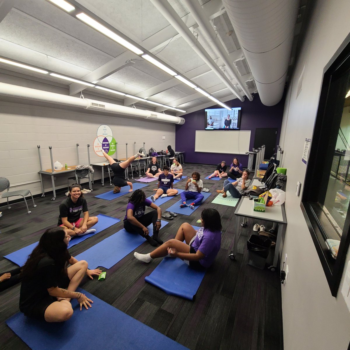 Victoria Nguyen tweet media