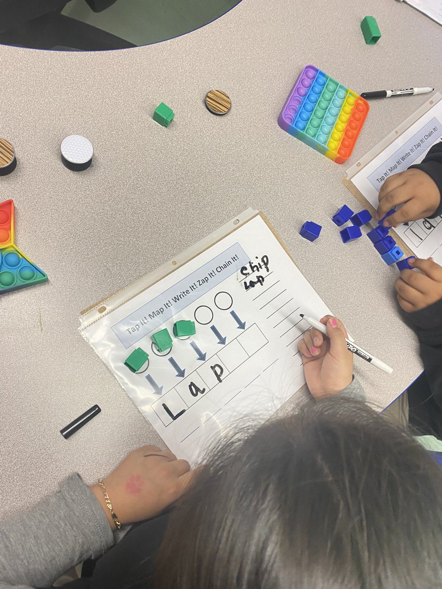 Mrs. Strumph tweet media