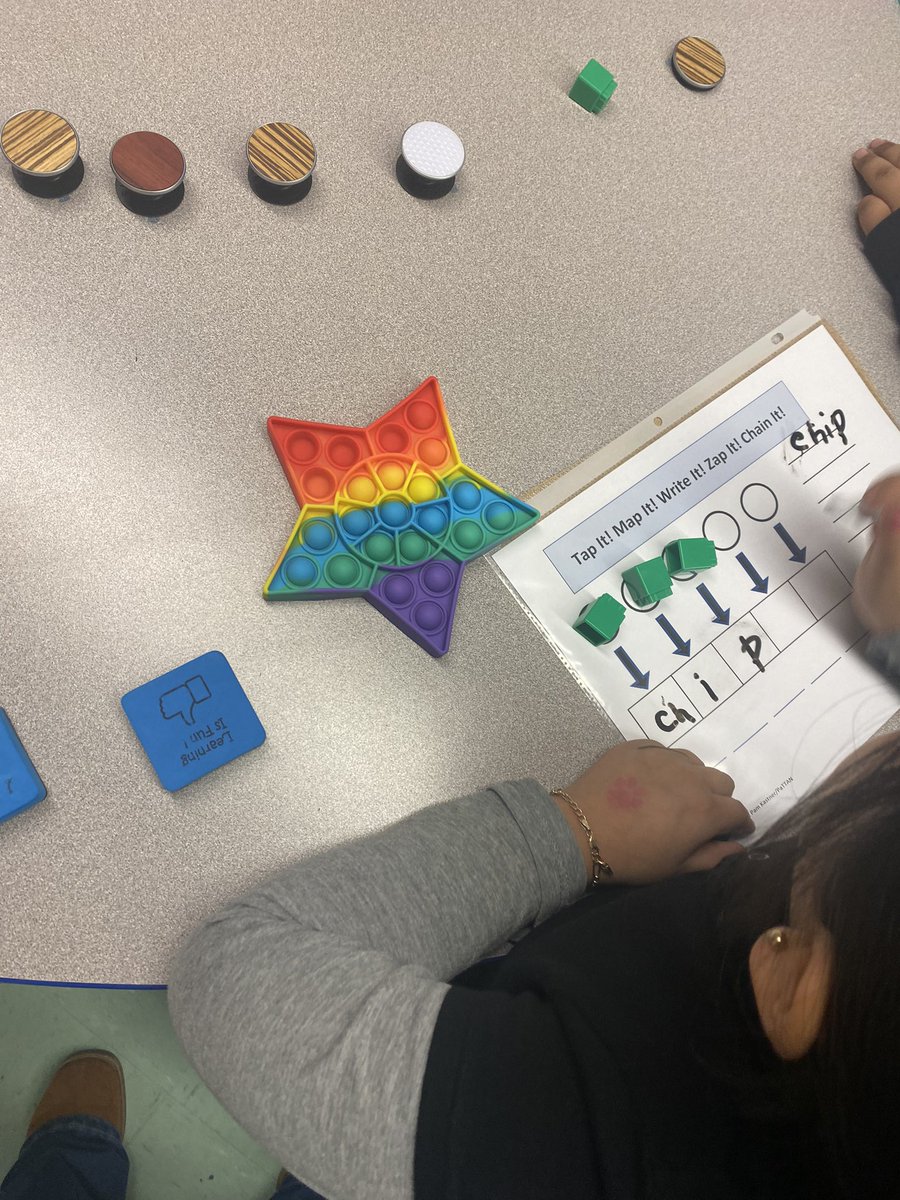 Mrs. Strumph tweet media