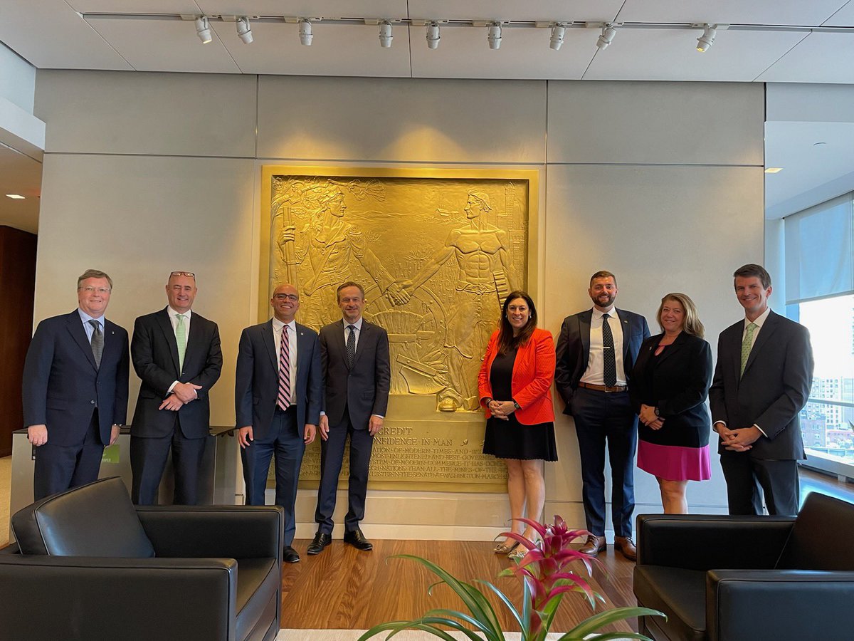 Great day in NYC with our financial and economic development team to meet with the bond rating agencies.

We had the opportunity to present the City’s exemplary financial position, economic development opportunities and important city initiatives as we seek renewal of our rating.