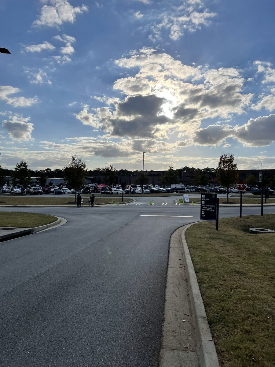 cambridgebears1's tweet photo. Had a great time at the Lanier Tech Motorsports open house this evening!  Amazing facility, huge list of course options and a beautiful campus. Check Lanier Tech!  @ltcmvt @AgansPrincipal @Shamonaharrell https://t.co/s3yyx1wUna