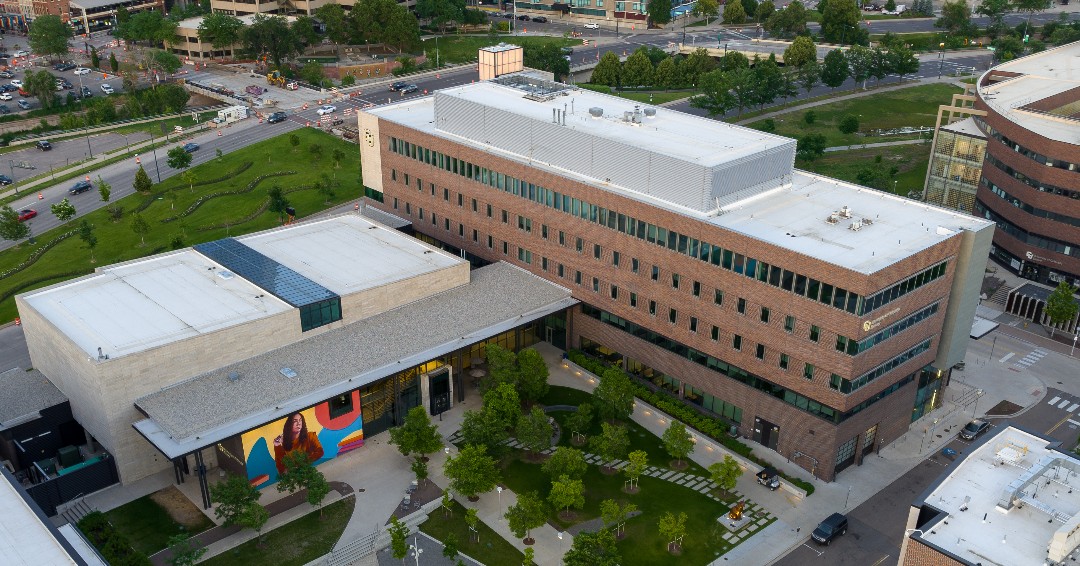 Stephan Hall MArch, MLA, MUD ’12 is a Senior Associate @andersonmasond1 His well-rounded training has propelled him to a lead role, overseeing a variety of project types, including @CUDenver's Student Commons, and Lola & Rob Salazar Student Wellness Center news.ucdenver.edu/alumni-spotlig…