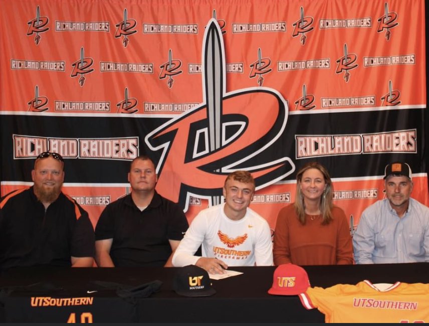 Congrats to <a href="/ColtonTrimble44/">Colton Trimble</a> on his commitment to @utsathletics baseball team.