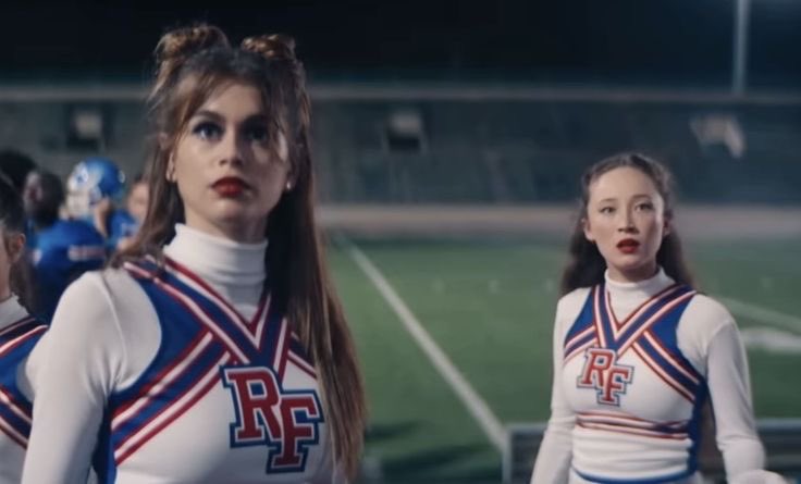 369cinema's tweet image. the friends we make, the love it takes, it's worth, it's worth, it's worth it all this time // by louis tomlinson

bottoms (2023) dir. emma seligman