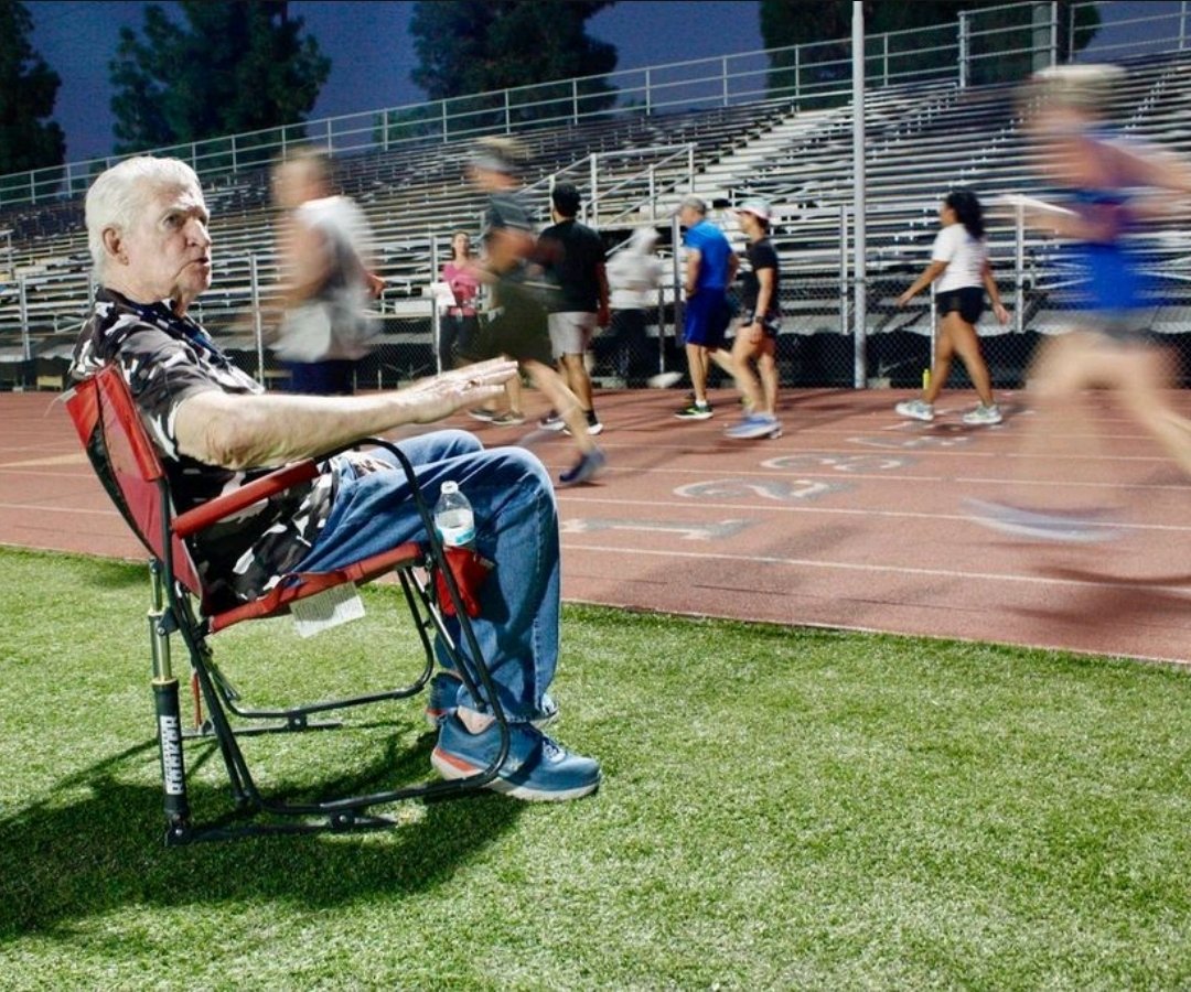 Did some writing about a legendary track coach and his club. meetthe818.com/2023/10/26/fir…