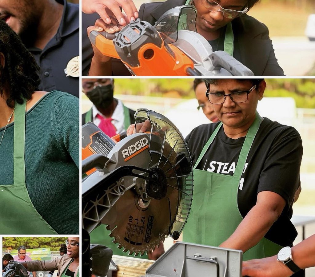 Now when your team continues to grow right in front of your eyes....now this is why we do what we do. Project- based learning...by doing!

#TheStockbridgeStandard 
#WeAreConnected