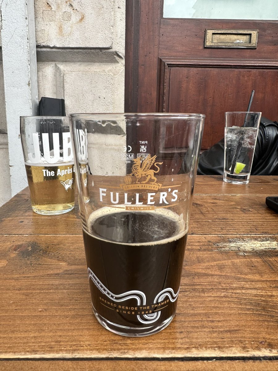 andrew smith tweet media