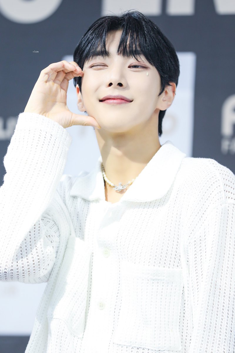 -231022-
2023 B.I.G FC TOUR LIVE 
IN JAPAN EMOTION 2부

#비아이지 #BIG #희도 #HEEDO
<a href="/BIG_GHofficial/">B.I.G(비아이지)</a>
