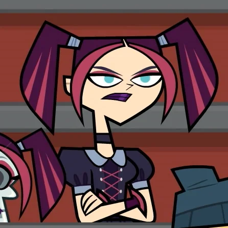 TDLoveDaily's tweet photo. today's most loved total drama character is Lauren! (Scary Girl) https://t.co/fxVGEARxbO