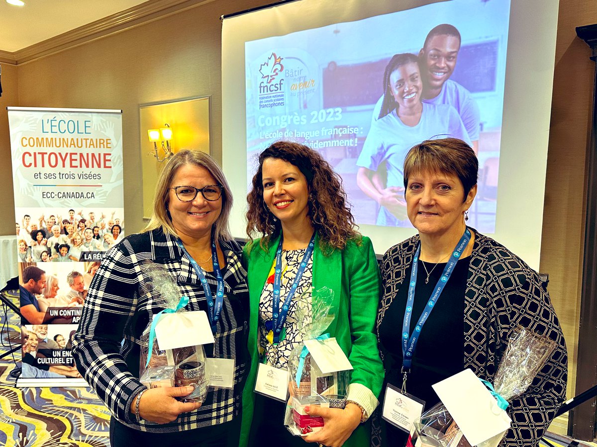 MadameFatimaK's tweet photo. ENSEIGNER : UN CHOIX PROFESSIONNEL POUR LA VIE! Être mieux outillé pour jouer son rôle de passeur culturel au congrès de la
@FNCSF à Sudbury avec les leaders en éducation au Canada. #EnsemblePourLeNPE #edufr #csviamonde @joseepoirierc https://t.co/07afB0A32Y