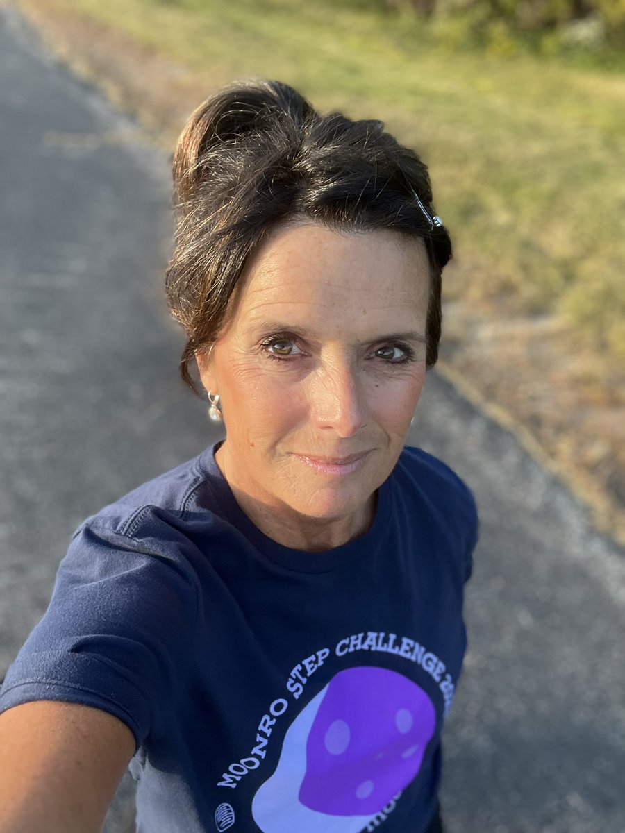 HeatherJSweet's tweet photo. @MyPeakChallenge 552,000+ steps for the #MoonroStepChallenge raising money for cancer research!❤️👏👍 https://t.co/o2WY0Ns7NA