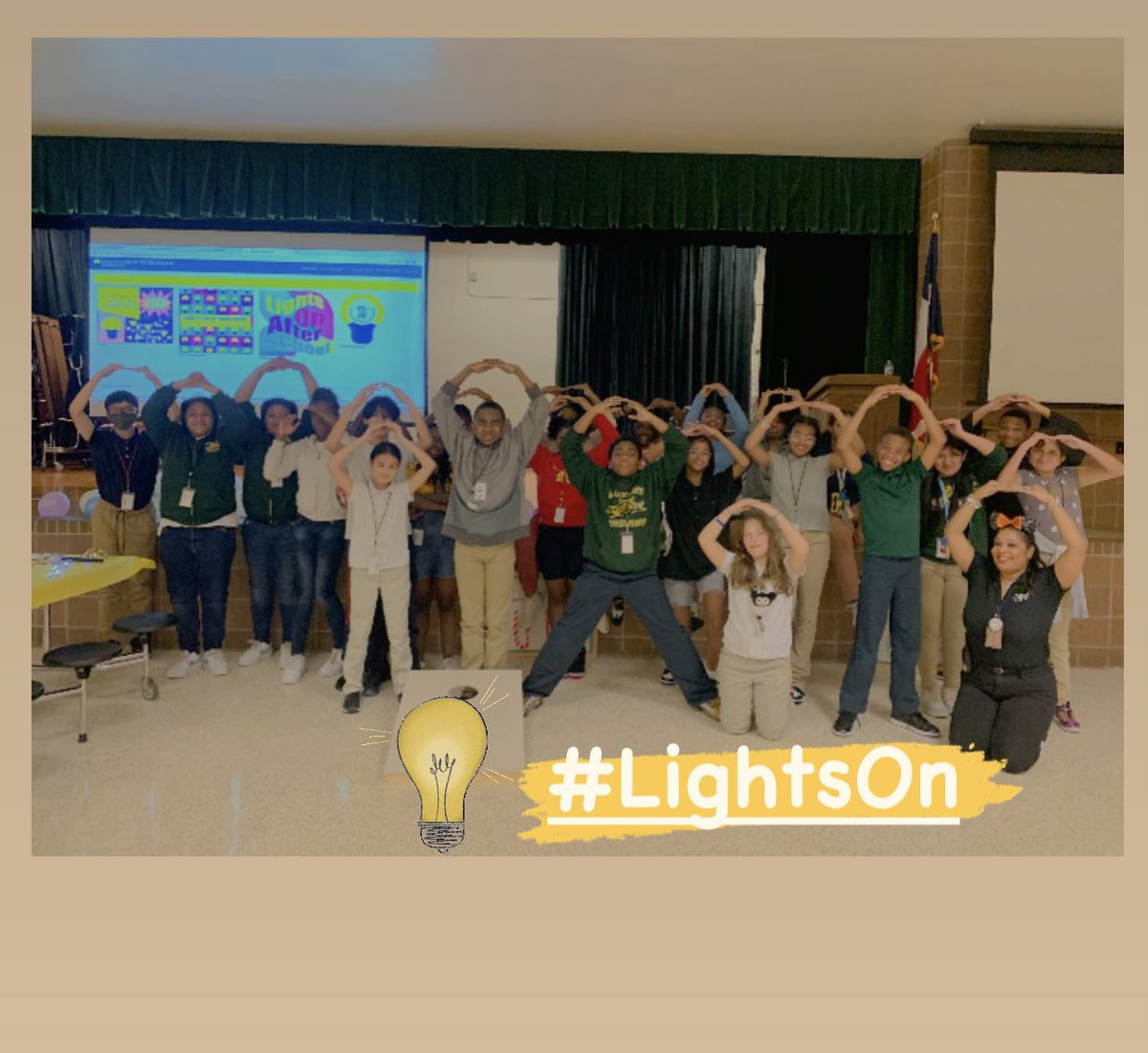 Lights On! 🤩💡💡💡@AliefISD_CIA @afterschool4all @AlbrightMS