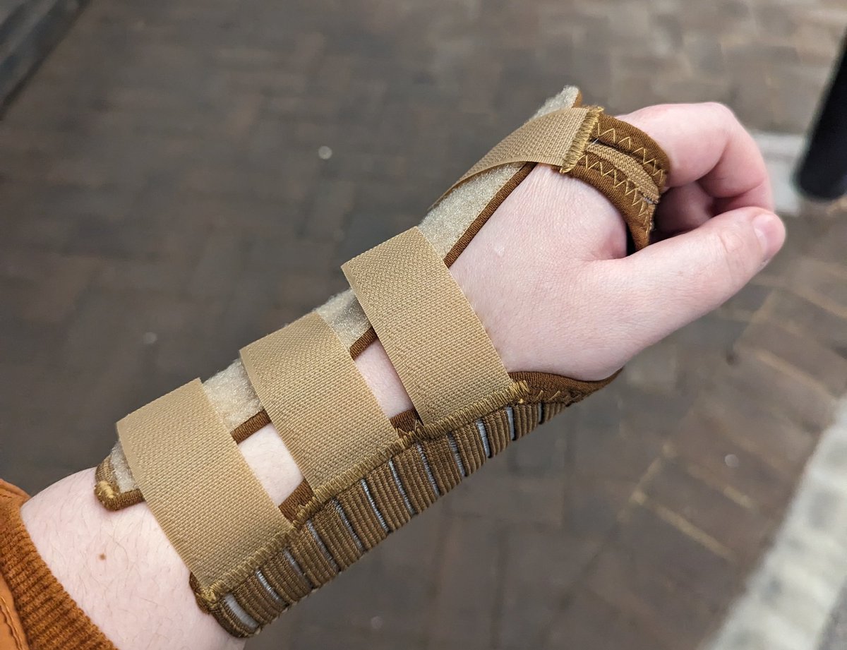 where's beverly crusher when you need her?! fractured my wrist 😭