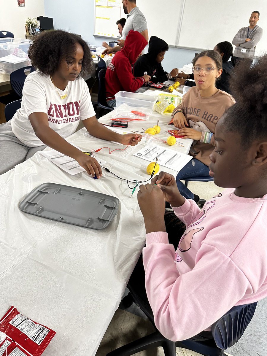 Schenectady CSD 21st Century After School Program tweet media