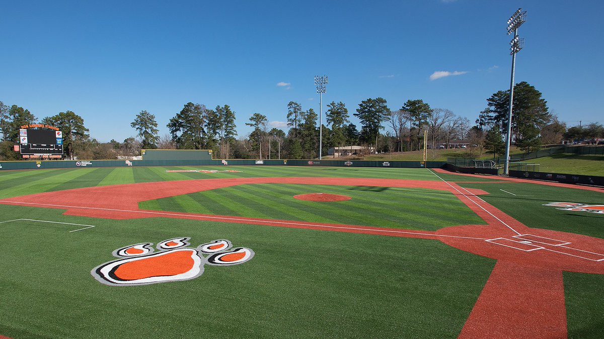 Super excited to announce my commitment to @BearkatsBSB !! @jake_carlson16 @Haydenevans29 @KyleSimonds14 A huge thank you to @nathan_train & @TC_Leopards for these past couple years! Still work to be done! #AG2G