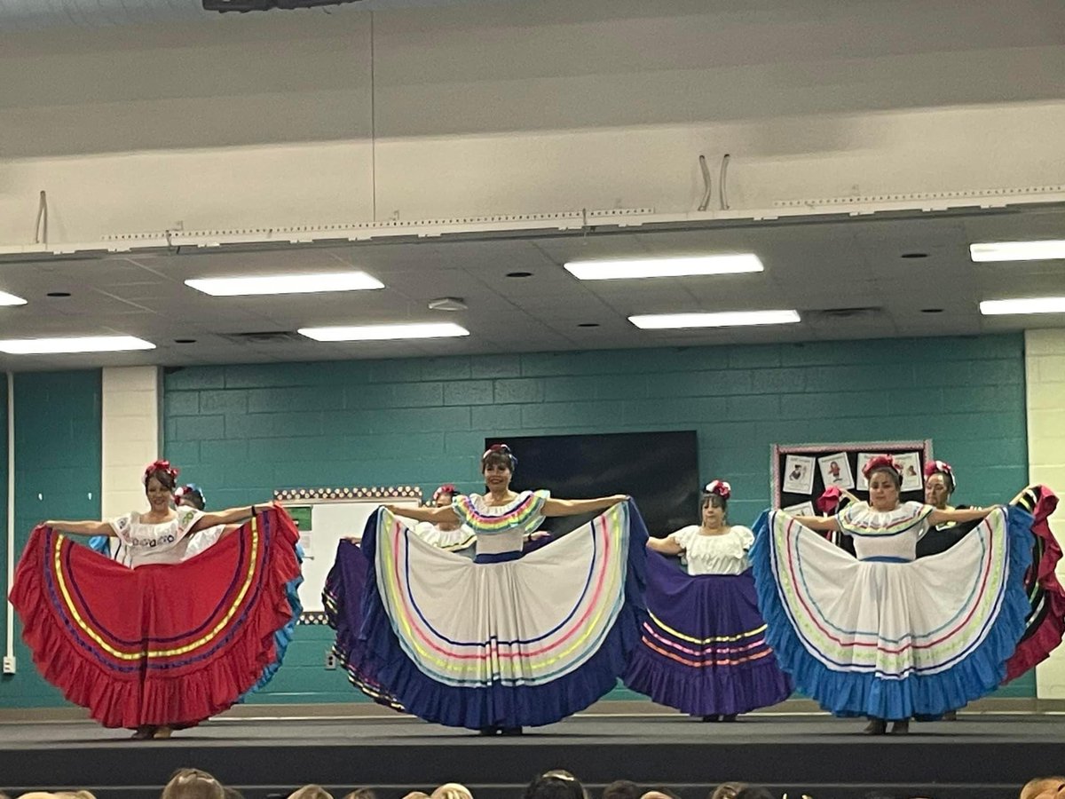 Donna Bledsoe tweet media