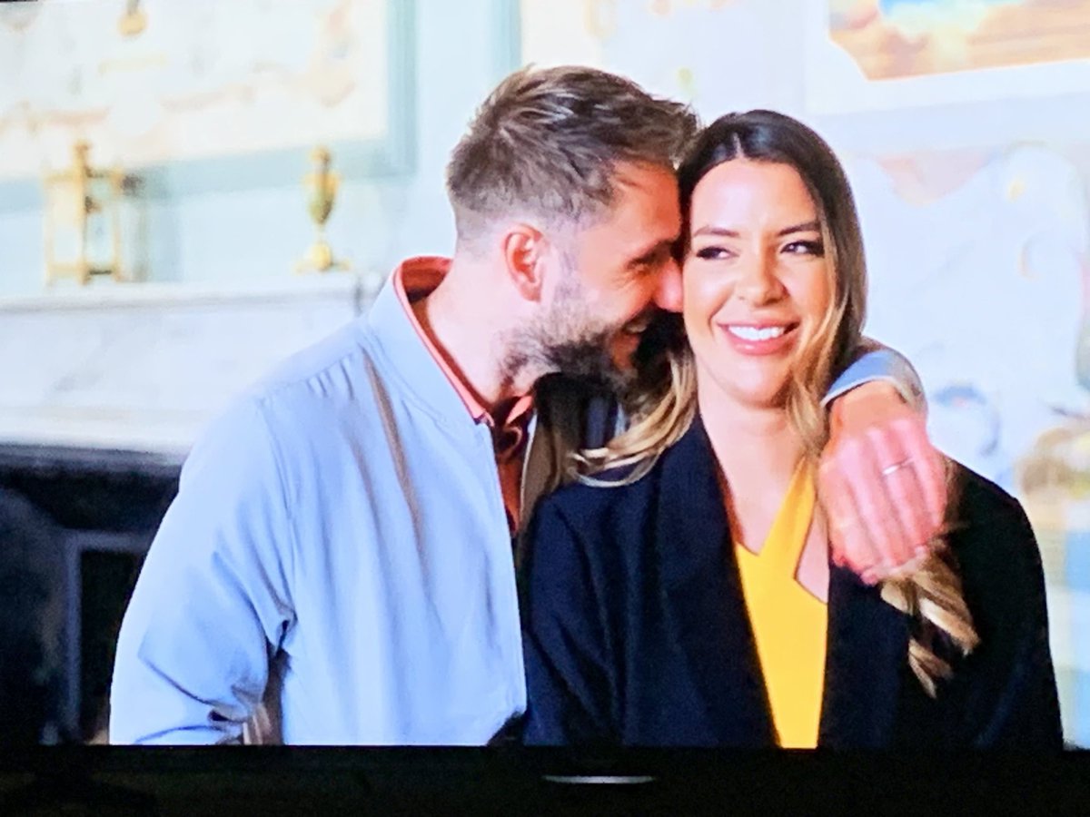 IndeedItsMark's tweet photo. Actually this was a perfect moment between Laura and Arthur.

Maybe we’ve been wrong all this time?

#MAFSUK https://t.co/CLY4xa5DyZ