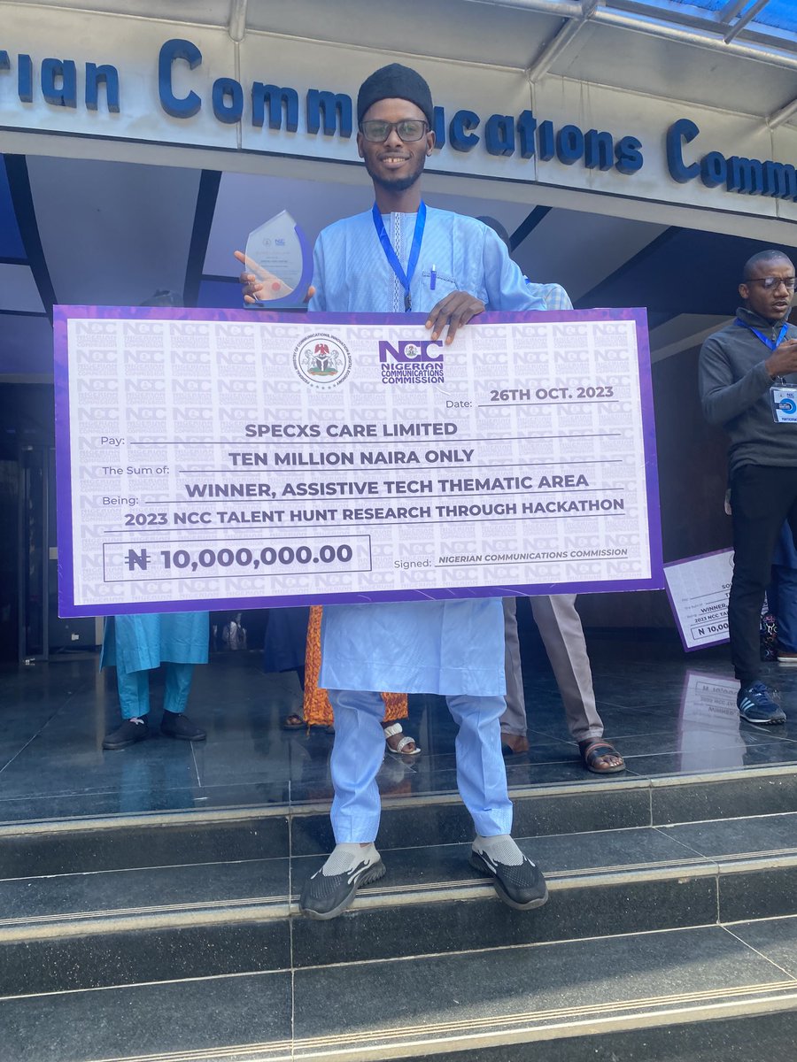 IDahirurx's tweet photo. Thank you so much ⁦@NgComCommission⁩ for the grant, Smart Bladder will soon reach the remotest part of Nigeria. https://t.co/c3nachdTbr