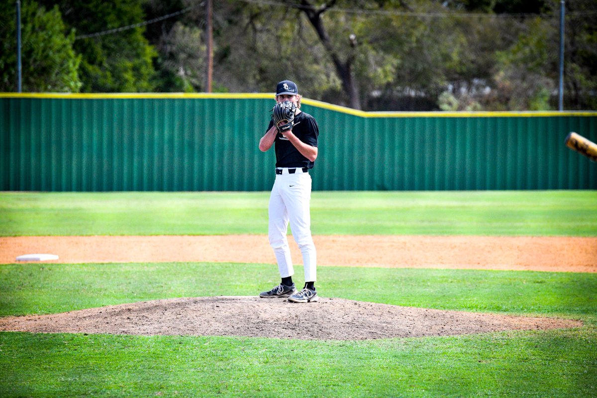 Very excited to announce my commitment to @BearkatsBSB! @jake_carlson16 @KyleSimonds14 A huge thank you to @nathan_train and the @TC_Leopards for these past 2 years. Looking forward to the next chapter!