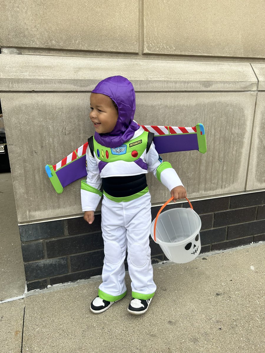 Beelanahh's tweet image. Colts Halloween Party 🧡🎃 #fortheboo