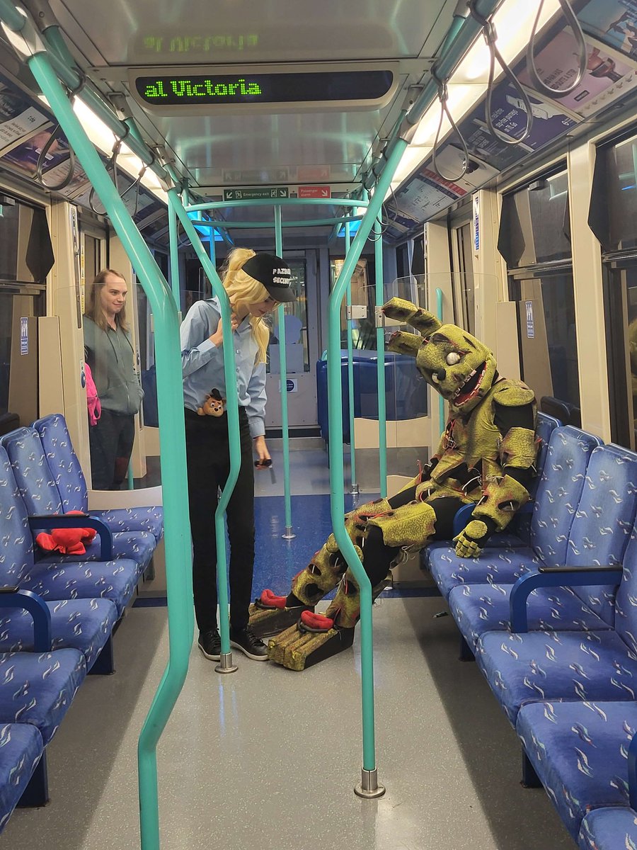 Went to see the fnaf movie then walked onto the dlr to him