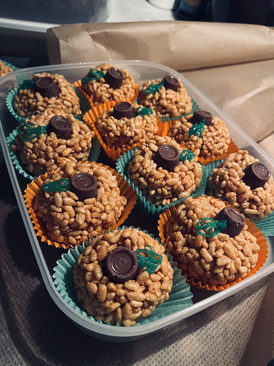 Miss Jack tweet media