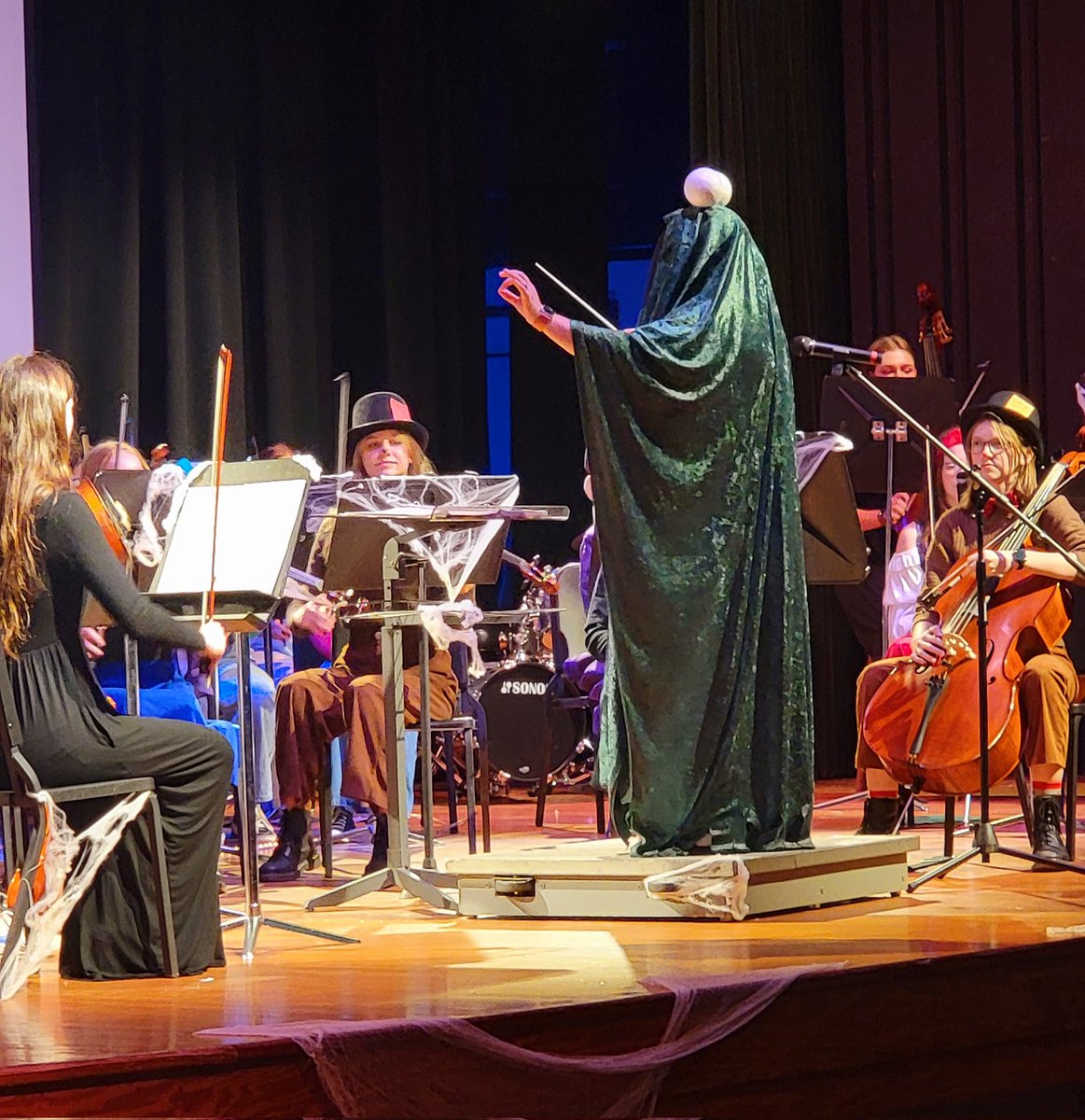 frmspride's tweet photo. The East Henderson High and Flat Rock Middle Orchestra presented a Halloween Spooktacular Concert tonight! It was terrifying and amazing! The orchestra sounded great, and Ms. Quinn's costume changes were spectacular! What a fun October night! #EaglePride #FlatRockRocks #GoEagles https://t.co/o9Muh3eS0F