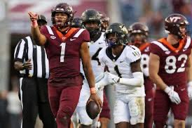 Blessed to receive my 12th D1 offer from @HokiesFB @boskiRNS @CoachdjCheetah @CoachPrioleauVT