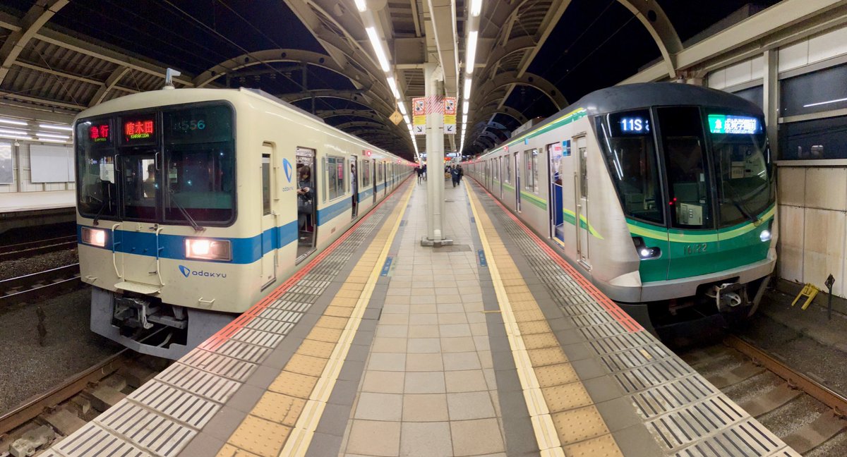 OER2052F's tweet photo. これが最後の記録になるかもしれないと思い、昨晩(2023/10/26)経堂にて撮影。通勤(本職)先が霞ヶ関近くではなく「新宿」界隈であれば、もしかしたら狙っていたのかもしれない…
#小田急8000形
#8256F
#ありがとう8256F
#世田谷の鉄道画像を貼れ https://t.co/NxwuZwU5jy