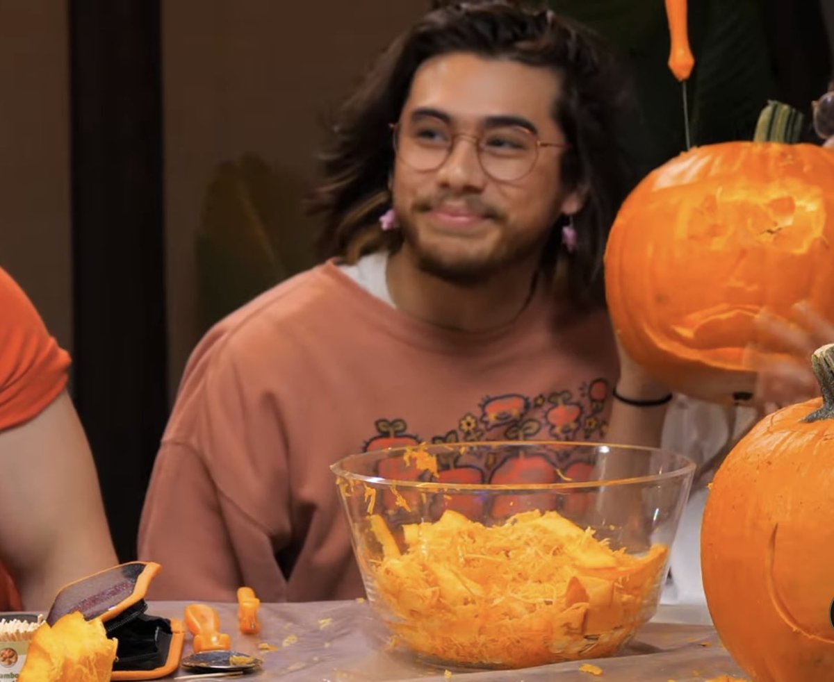 spennserthinker's tweet image. ALEX TRAN LOVERS RISE ‼️🎃🫶🏻