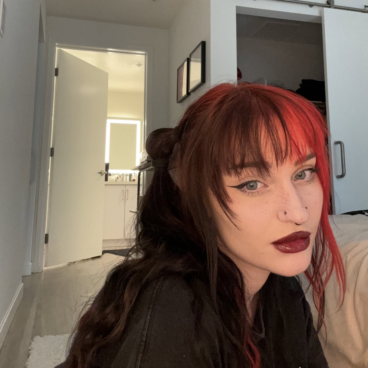 Niki tweet media