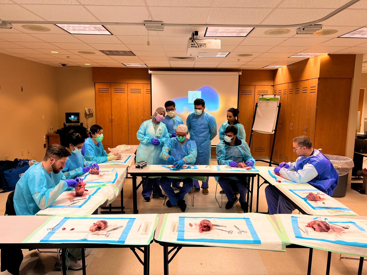 Annual ❤️ dissection for our cardiology fellows moderated by our wonderful cardiac surgeon @JDanielRobb. The heart never ceases to amaze! @mashakir_md @DrShaz5 @christianacare #CardioTwitter