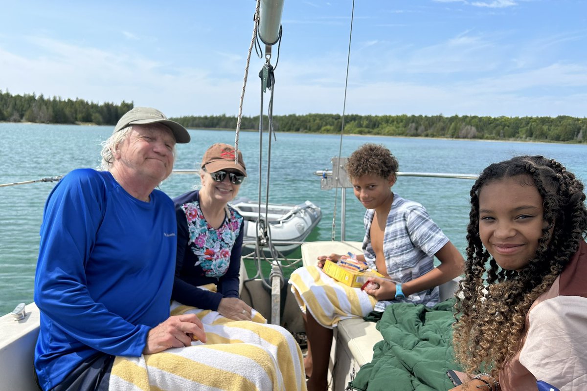 windward_to's tweet photo. Sailing Lake Michigan, there is nothing like it’s beautiful, clear water!

New episode available.
…https://t.co/KQjLHHDpUL

#sailing #GreatLakes #LakeMichigan https://t.co/ZrwGoh5u8l