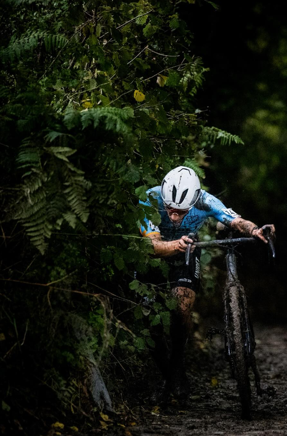 Jungle race. 📍 #koppenbergcross 🇧🇪 📷 Jasper Jacobs