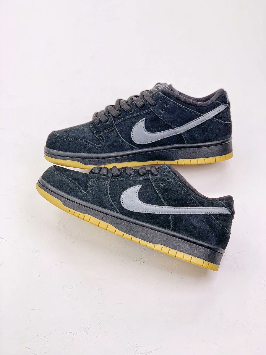 CaminoTV's tweet photo. La SB Fog en petites tailles chez Nike 🐸

Lien affilié https://t.co/wDwYqhZzVk 120€ https://t.co/85P0bbJv78