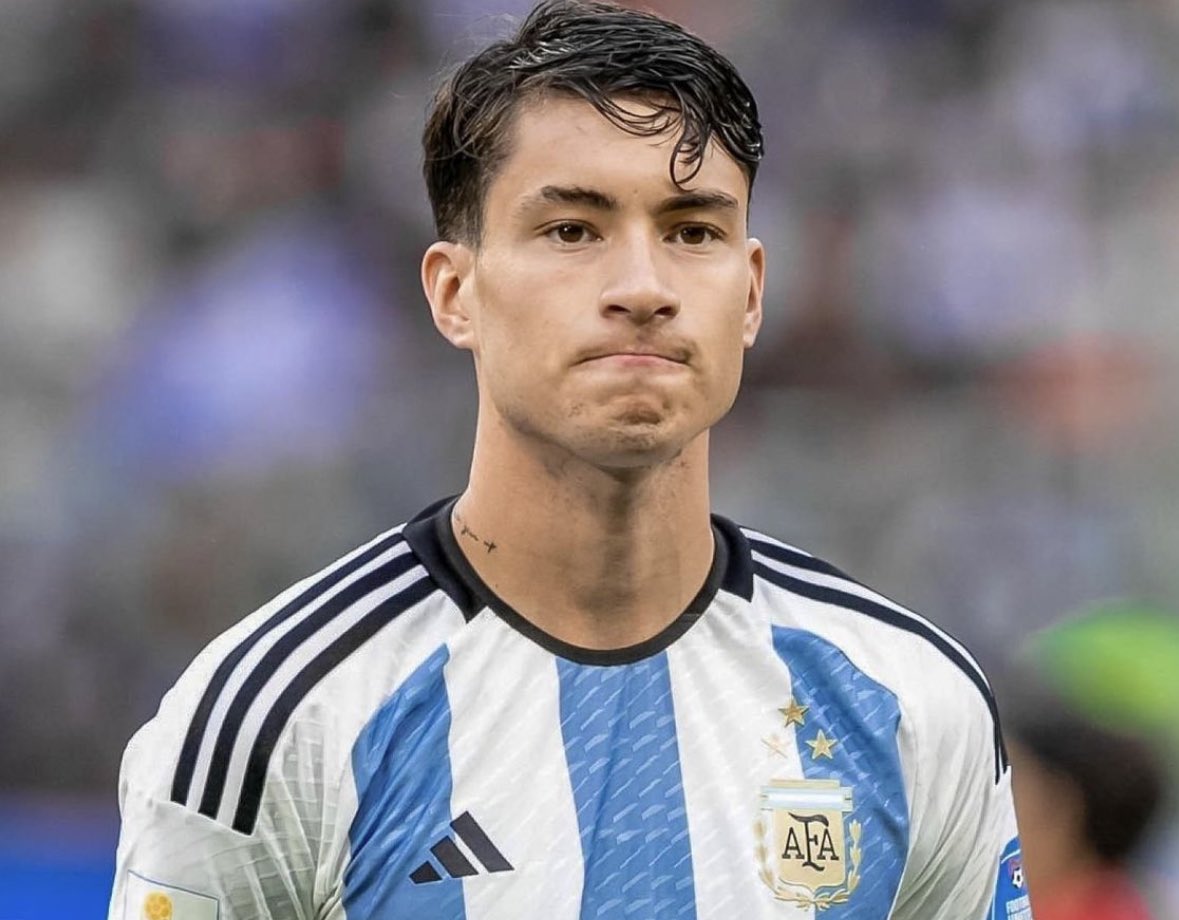 🇦🇷 Juventus talent Matias Soulé: “I have talked to Spalletti, I told him the truth — Italy want to call me up but reality is that I feel Argentinian”.

“I thanked him because he wanted me but I'm waiting for Argentina, my heart always tells me Argentina”, he told Mediaset.