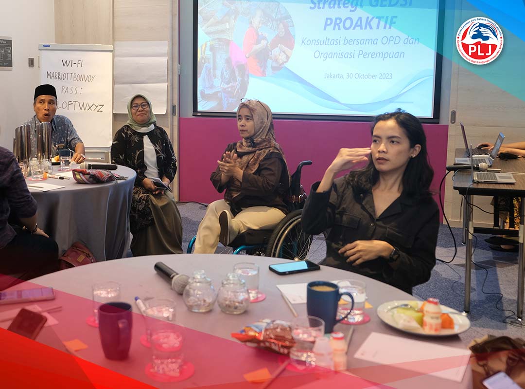 Penyediaan Juru Bahasa Isyarat (JBI) dalam acara FGD Konsultasi Strategis GEDSI yang berlokasi di Hotel Afolt Jakarta Wahid Hasyim, Jakarta Pusat

Utk pesan JBI, hbgi ke admin Pusat Layanan Juru Bahasa Isyarat Indonesia (PLJ Indonesia)
wa.link/9ah8ne