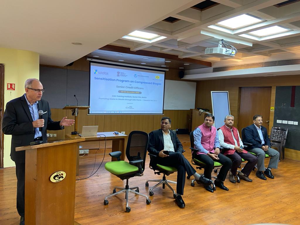 sidbiofficial's tweet photo. SIDBI in association with @WorldBank conducted a capacity-building program for senior bankers, focusing on Compressed Bio Gas (#CBG). The program's aim: to bolster the CBG industry in support of the MoPNG's SATAT program.
@minmsme @PMOIndia @DFS_India @Secretary_MoPNG

#SIDBIMSME https://t.co/XwDkpmAfKO