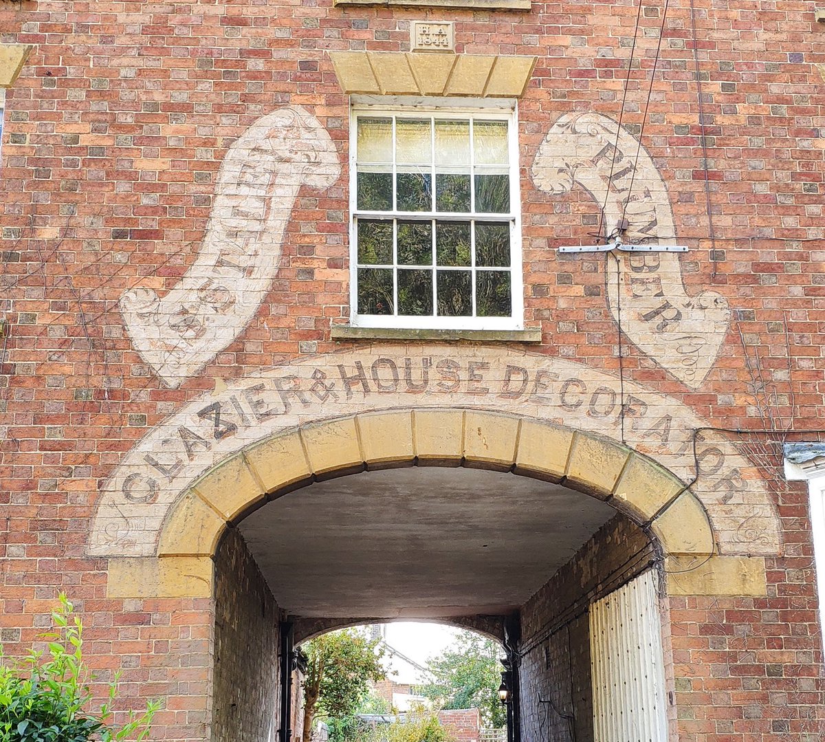 #ghostsigns Lower Brailes #Warwickshireb