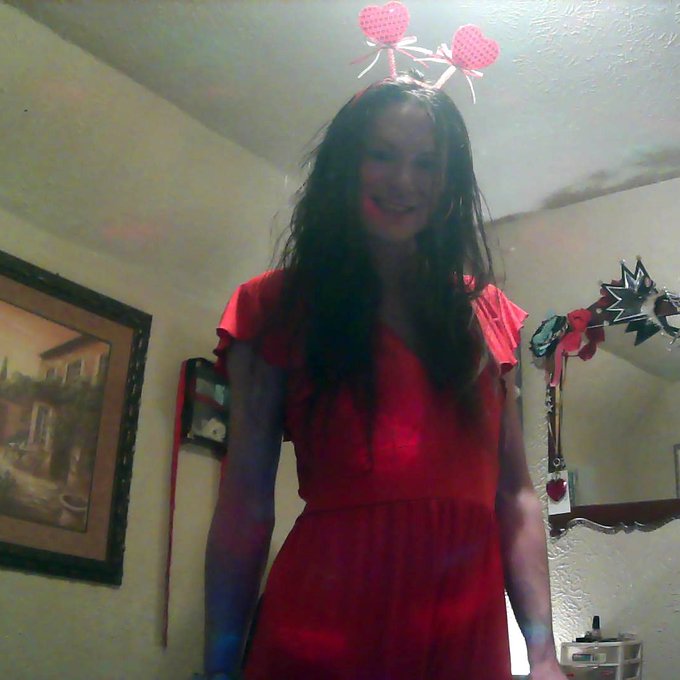 love you all! https://t.co/aix9iRu1Xg