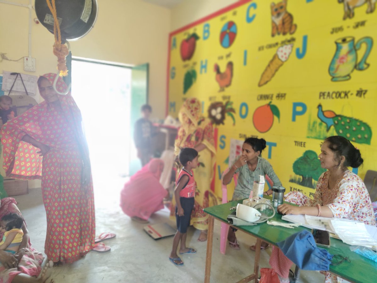 Village Health and Nutrition Day (VHND) is said to be as important as any other special day. On this day SSK took the initiative of providing support and discussing the improved and healthy 1000 days of before and after child birth.