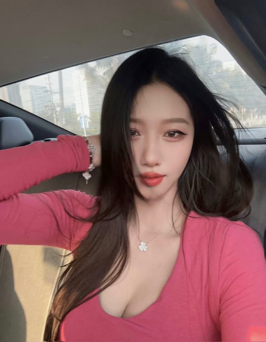上课的哥哥速度看看看主✌️哦 
每晚位置有限
不口嗨
真实有效
见面满意付
点关注转推就送福利
每周从粉丝中抽取一位哥哥半价线下 
#成都 #成都线下