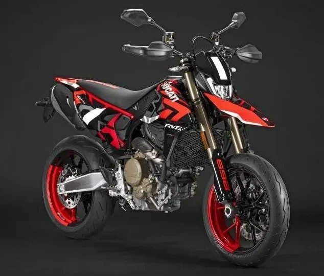 javamotorland's tweet photo. Ducati memperkenalkan Ducati Hypermotard 698 Mono #ducati #ducaticorse #desmodromic #ducatisuperquadro #ducatisuperquadoromono #superquadro #superquadromono #javamotorland #ducatihypermotard #ducatihypermotard698 #ducatihypermotard698mono #hypermotard698 #hypermotard698mono https://t.co/epho5zRUJ4