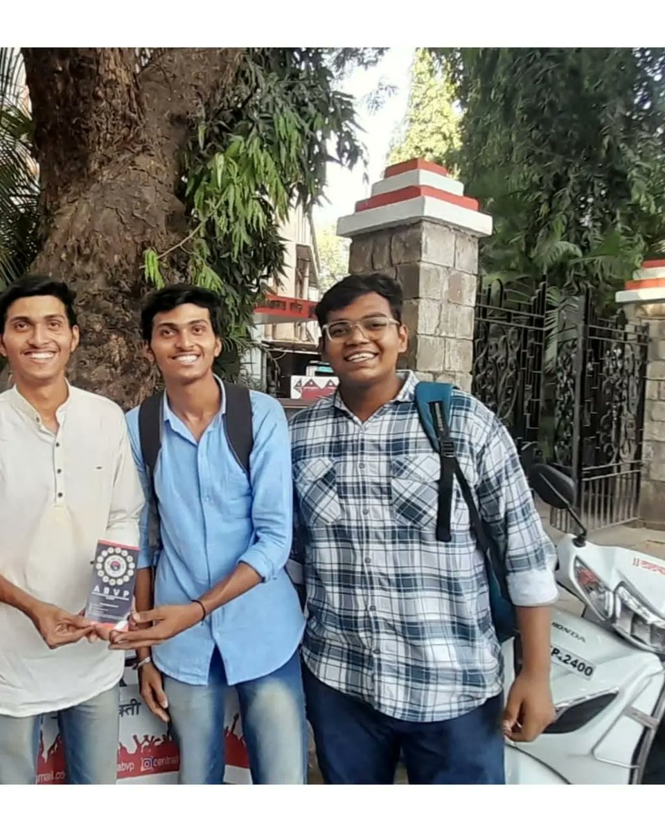 ABVPParel's tweet photo. @ABVPVoice @SinghkiRay @GITESH_D @ABVPMumbai @EshaanSG @KailasSonmankar @mahaabvp @ABVPKonkan @profmandar @jdevdatt @srikantdudgikar https://t.co/yTyAUxm4vp