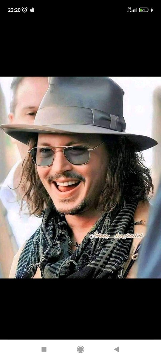 CGirboan's tweet photo. @deppcomfort #JohnnyDeppIsLoved ❤️ https://t.co/DtyO0vUmwX