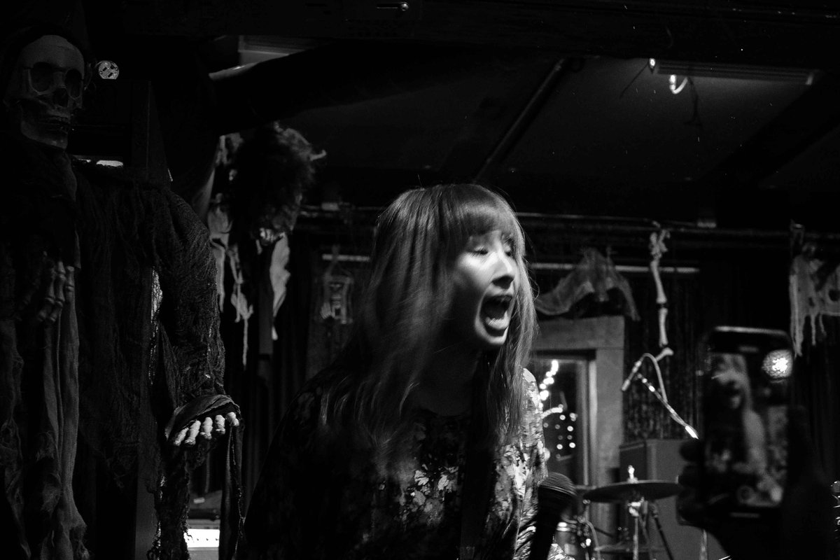 Glad my friend got me into <a href="/MOTFD_official/">MASS OF THE FERMENTING DREGS official</a> so I could get tickets on time! Thanks also to <a href="/glazetheband/">Glaze</a> and <a href="/wander_band/">Wander</a>, and Bottom of the Hill for the show.