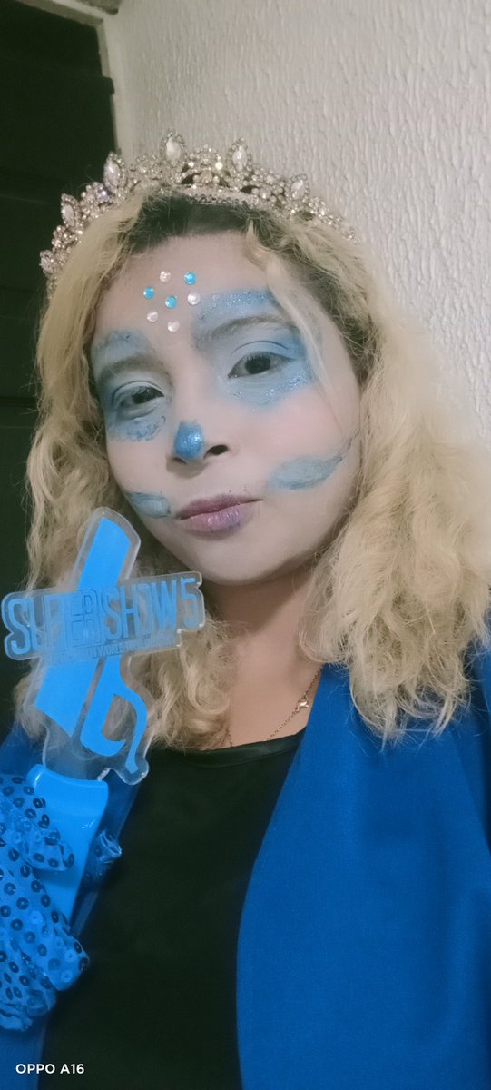 YerinteukSun's tweet photo. Día de muertos Estilo ELF 💙 El azul es un color único quería que vieran que el dia de muertos es una gran traición 

#CATRINELF
#SUPERJUNIOR
#18thanniversary 
#1ts8lue https://t.co/HFqMkLPJ4e